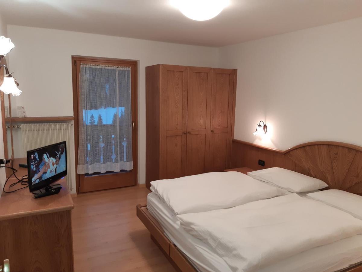 Albergo Arnica Канацеи Экстерьер фото