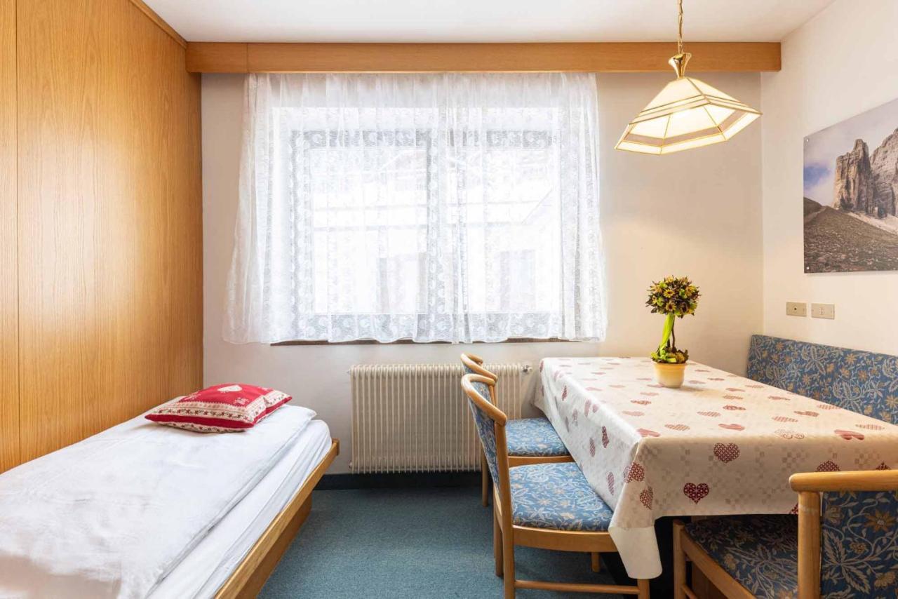 Albergo Arnica Канацеи Экстерьер фото