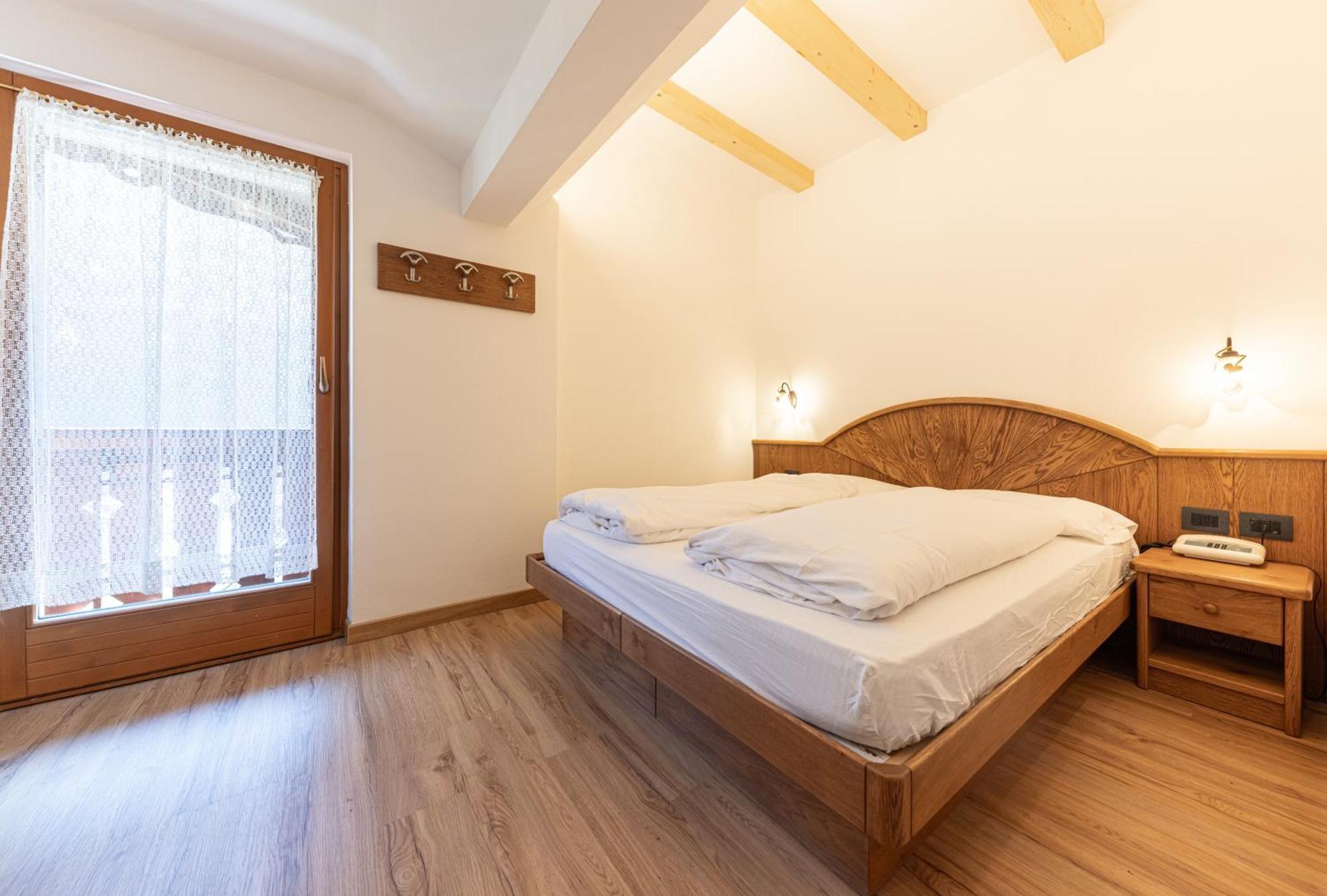 Albergo Arnica Канацеи Экстерьер фото