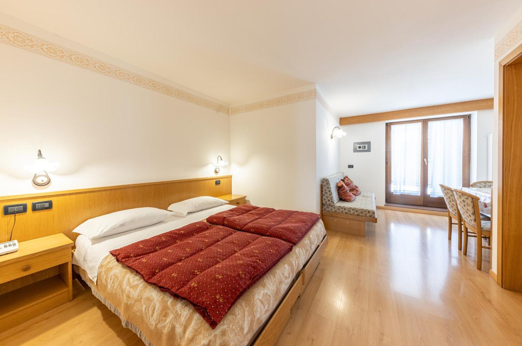 Albergo Arnica Канацеи Экстерьер фото