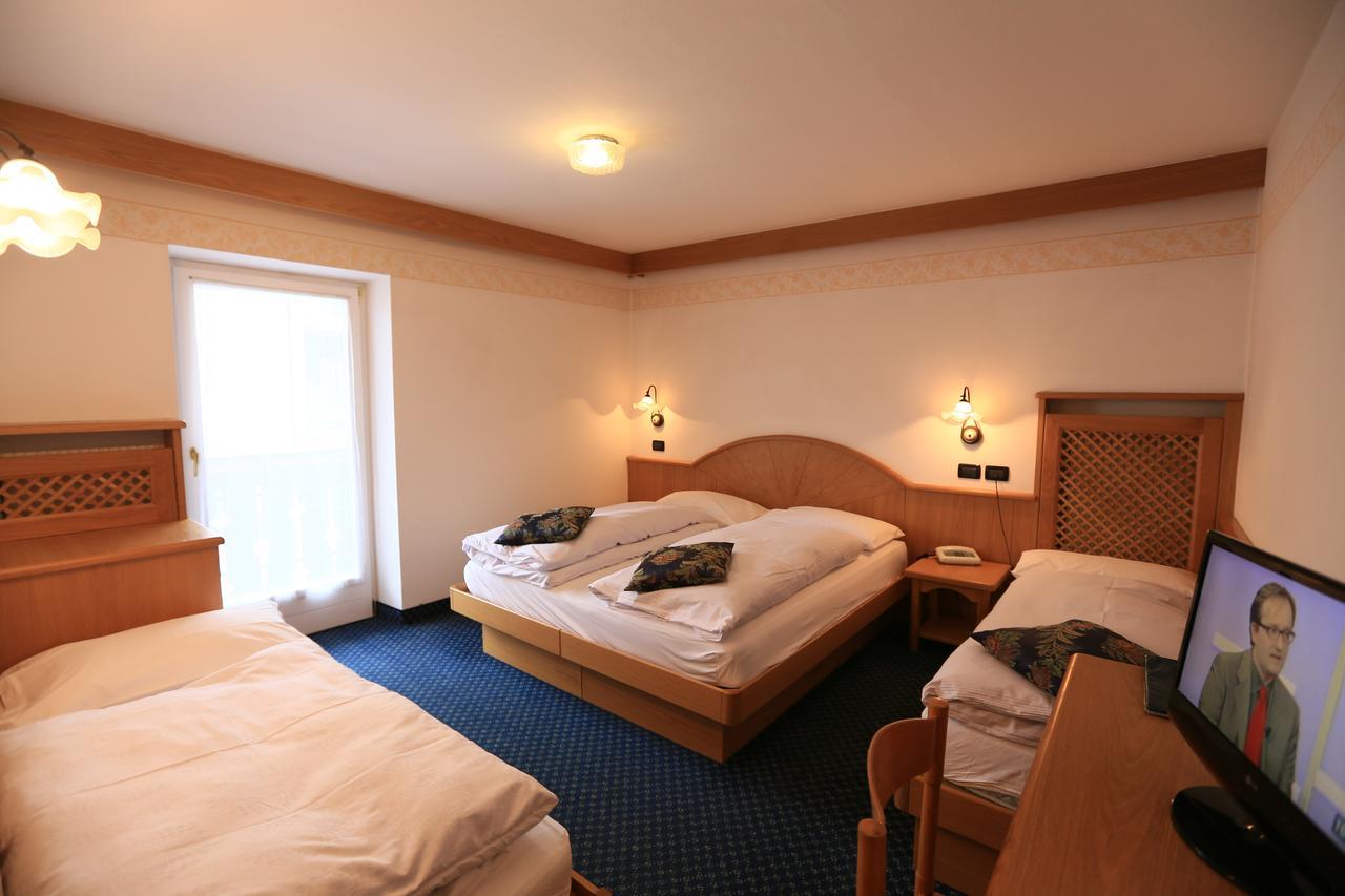 Albergo Arnica Канацеи Экстерьер фото