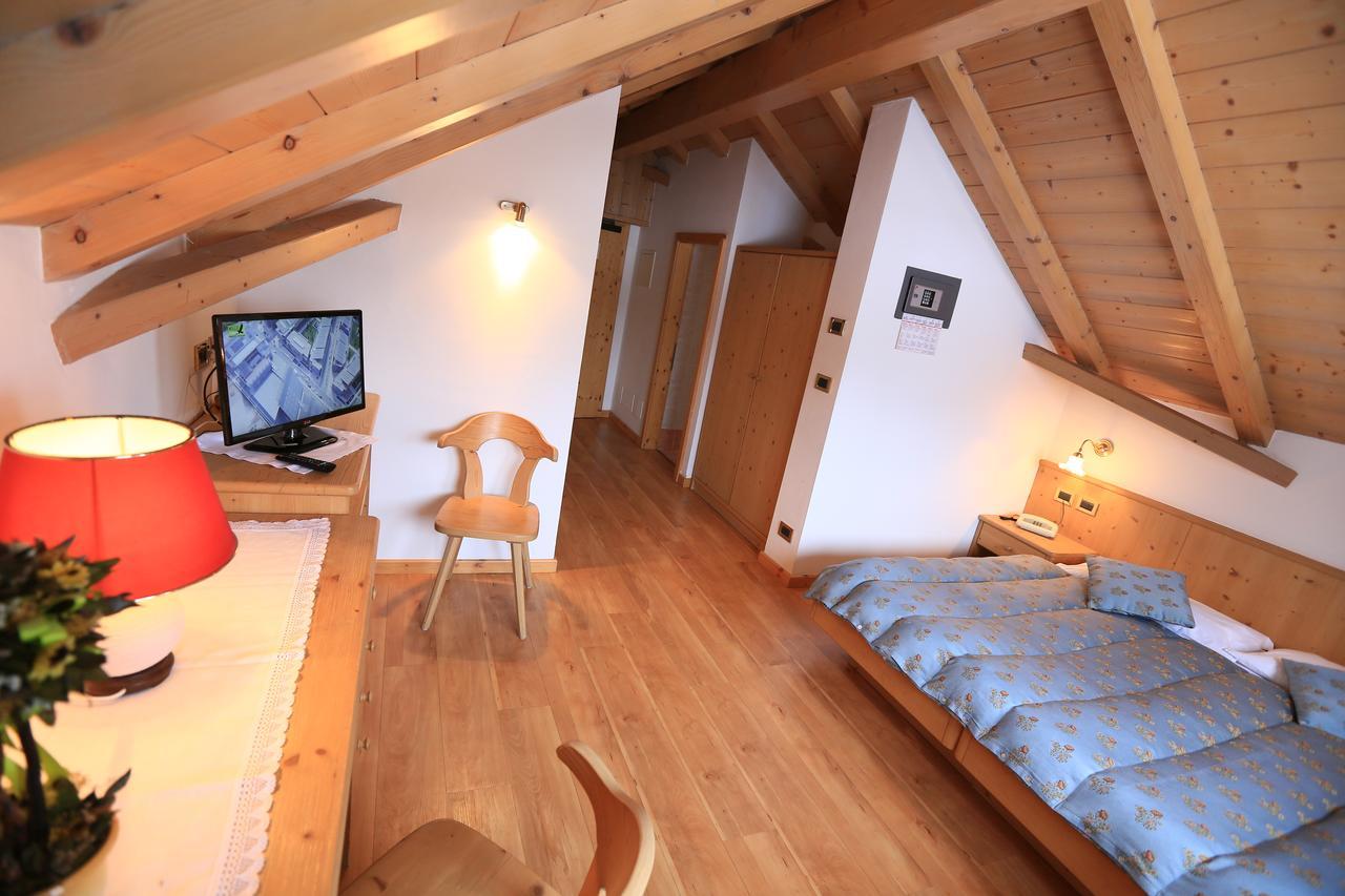Albergo Arnica Канацеи Экстерьер фото