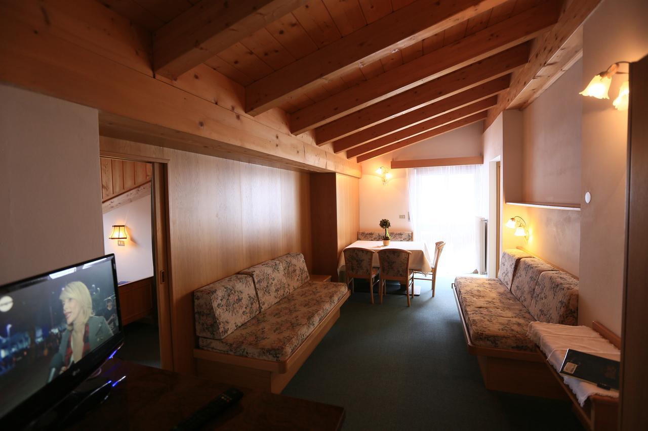 Albergo Arnica Канацеи Экстерьер фото